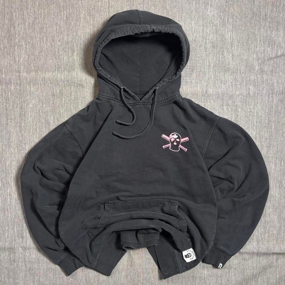 Stompdown black hoodie with pink skull and crossbones design - M